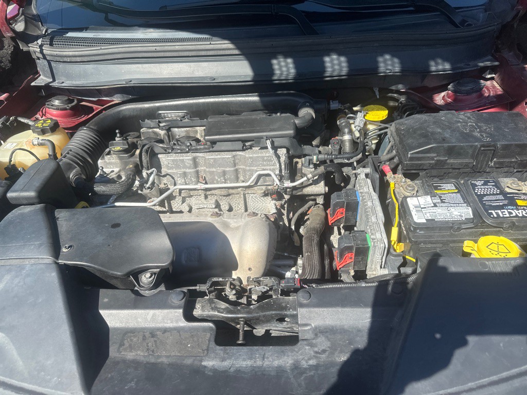 2014 Jeep Cherokee Image 16