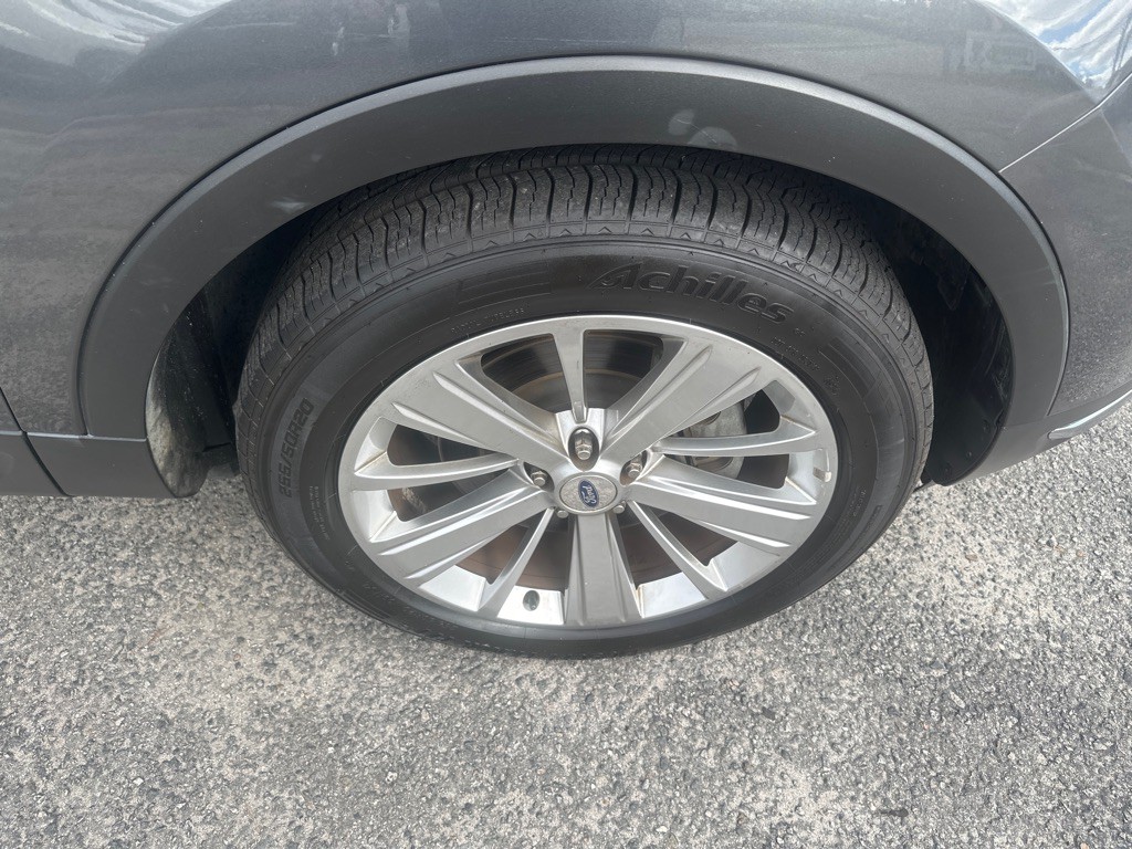 2019 Ford Explorer Image 22