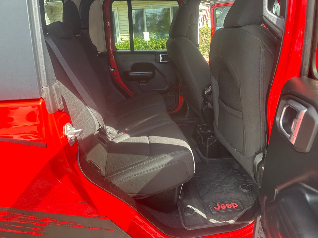 2020 Jeep Gladiator Image 14