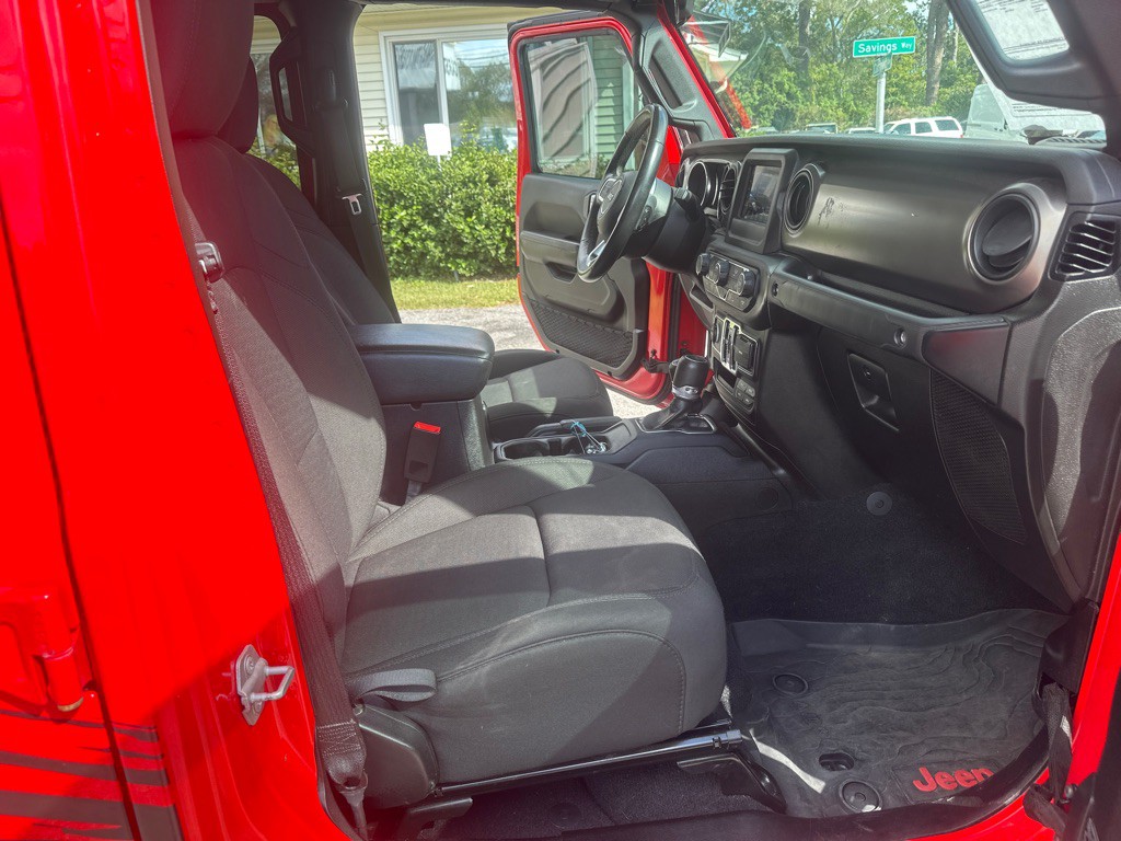 2020 Jeep Gladiator Image 15