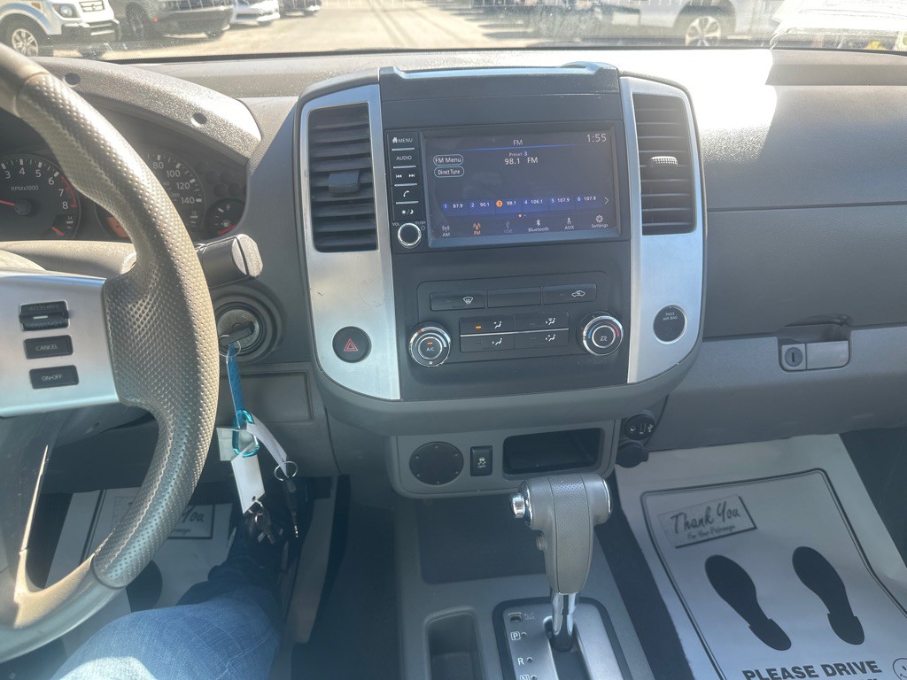 2019 Nissan Frontier Image 10
