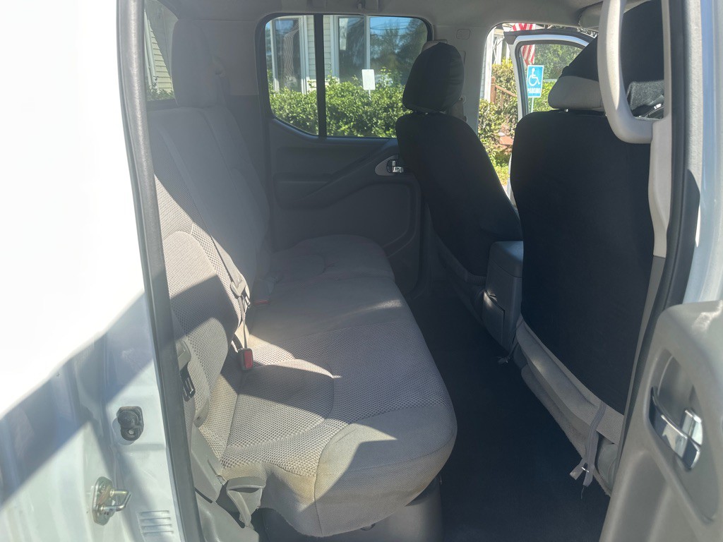 2019 Nissan Frontier Image 14