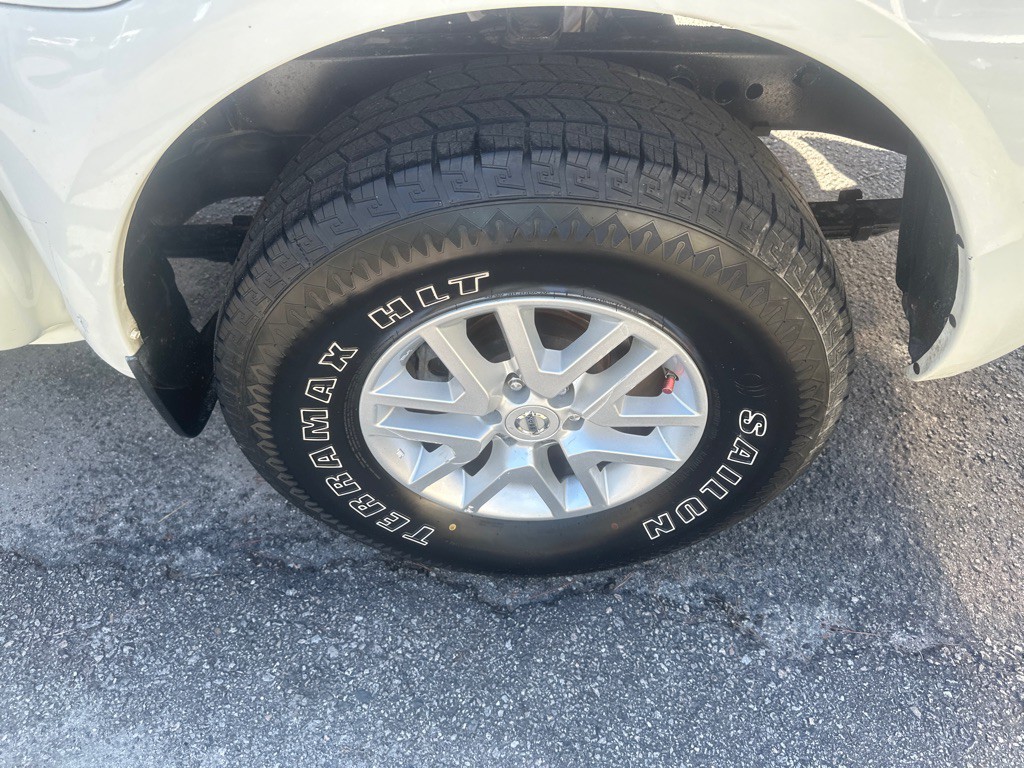 2019 Nissan Frontier Image 18