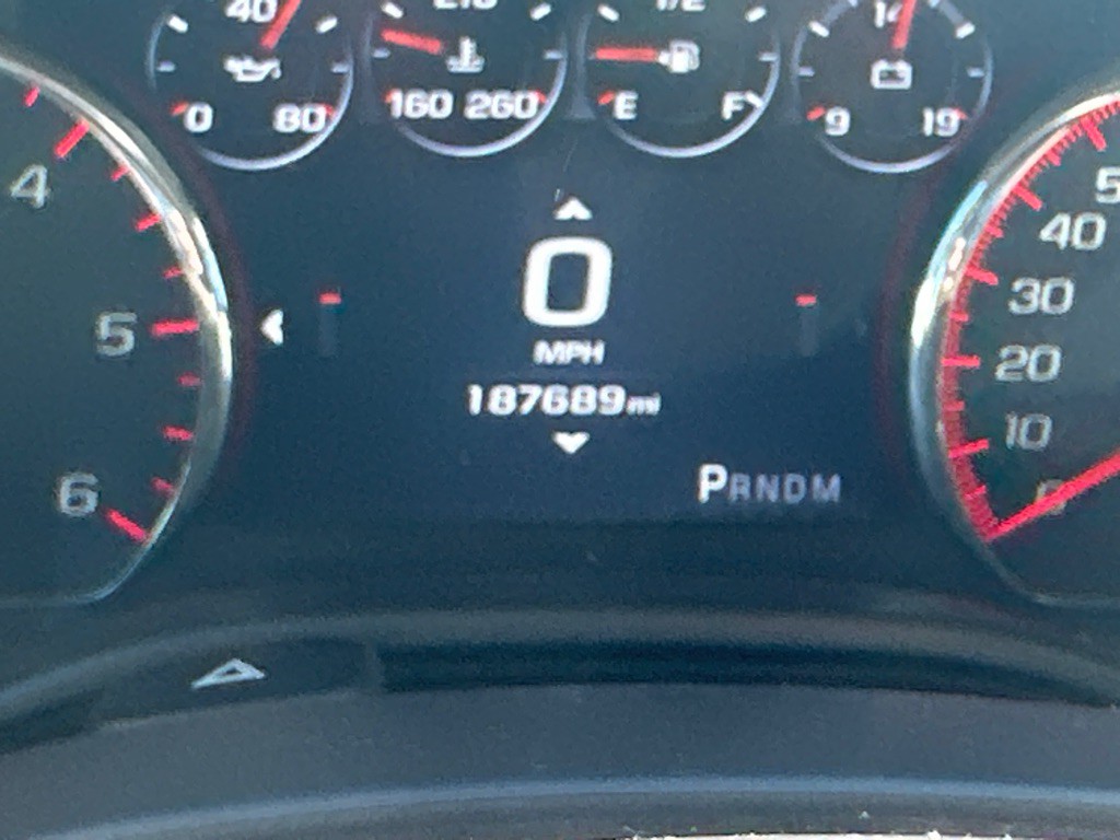 2015 GMC Sierra Image 9