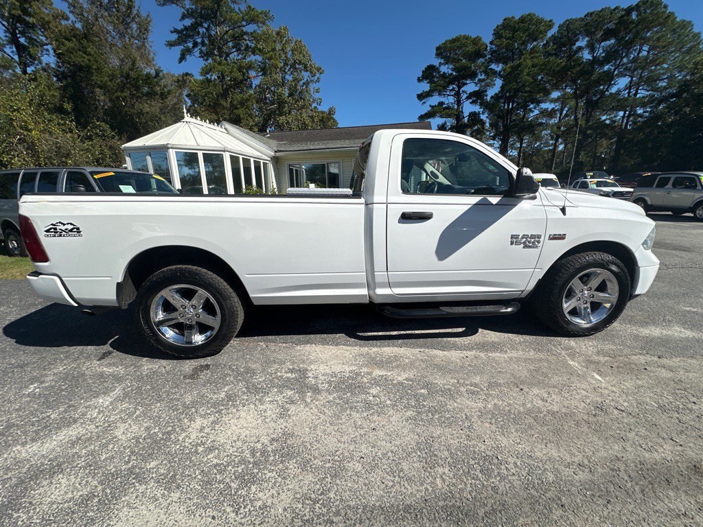 2019 RAM 1500 Image 6