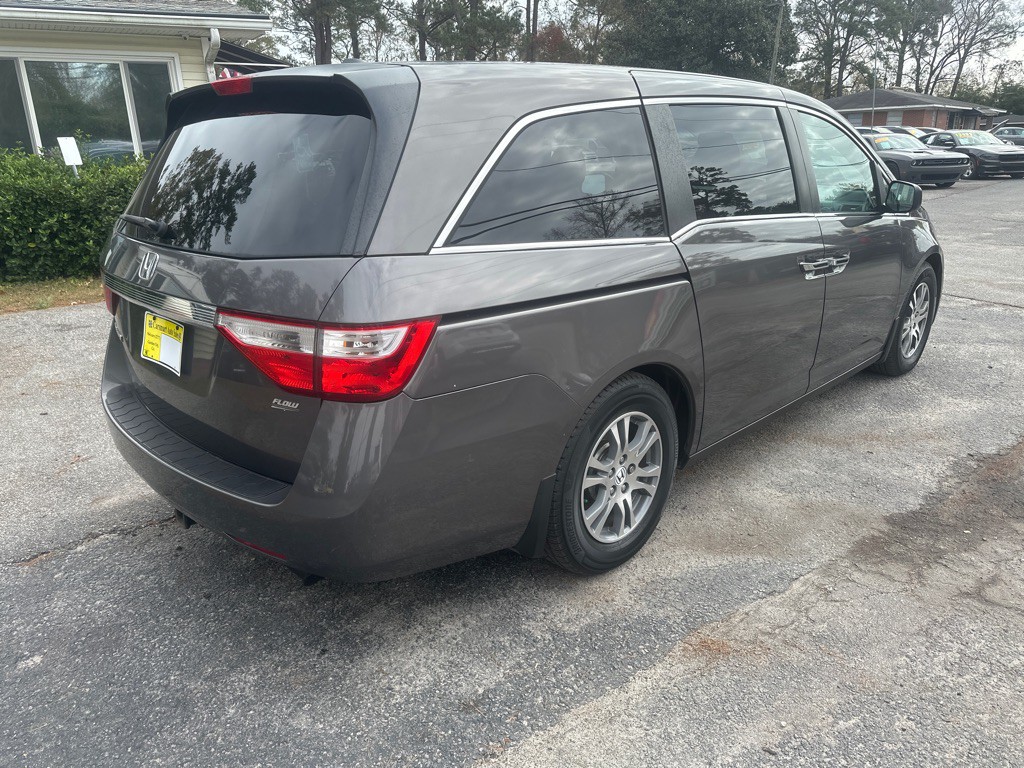 2013 Honda Odyssey Image 5