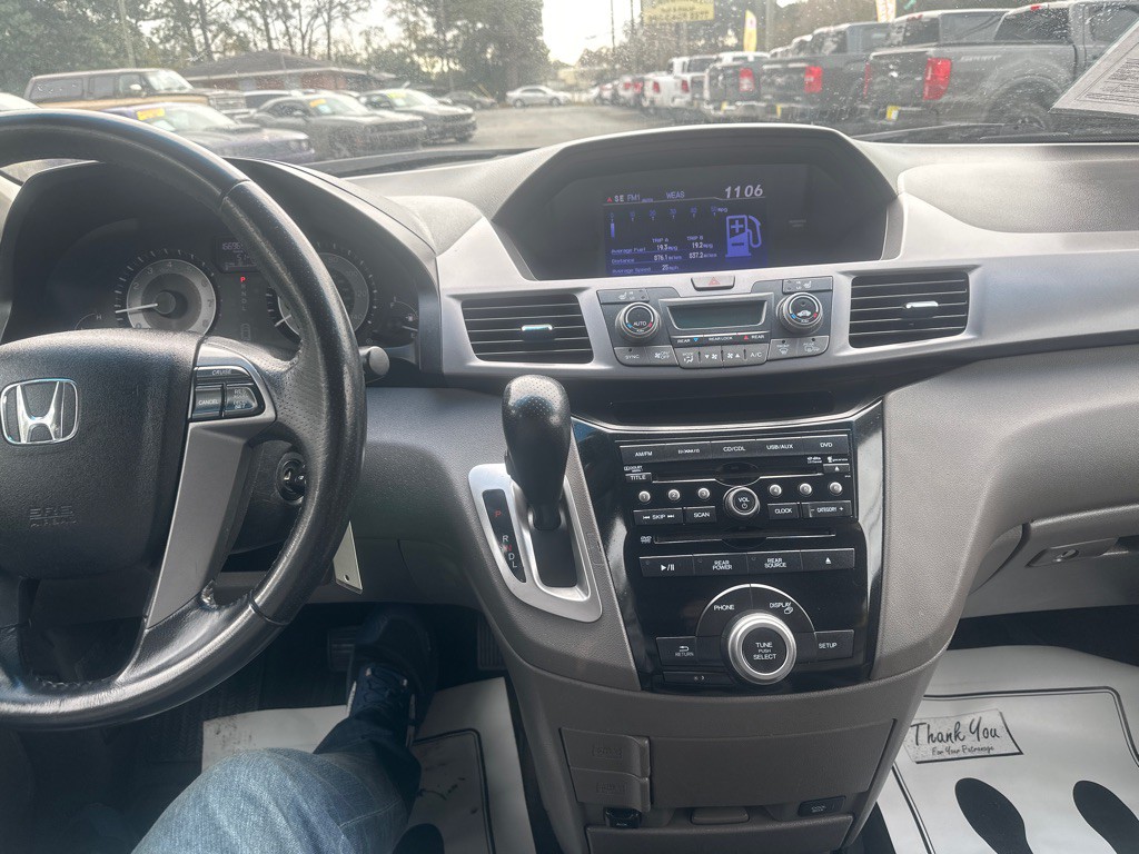 2013 Honda Odyssey Image 10