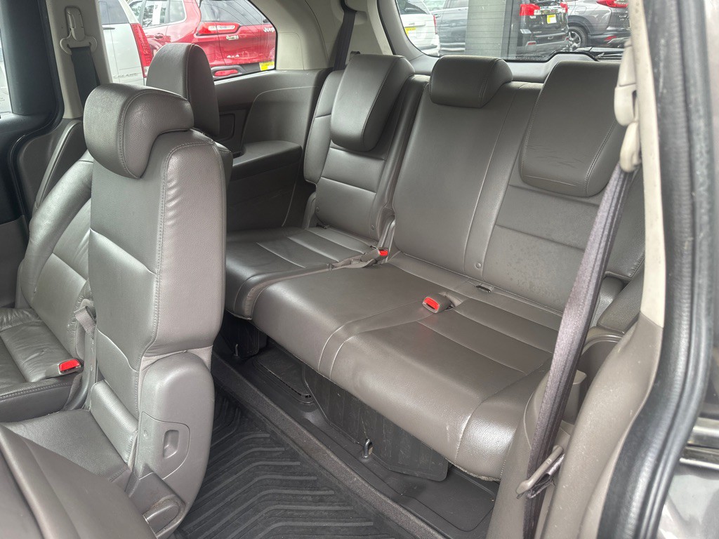 2013 Honda Odyssey Image 13