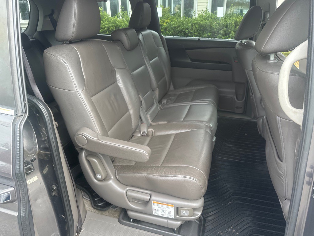 2013 Honda Odyssey Image 15