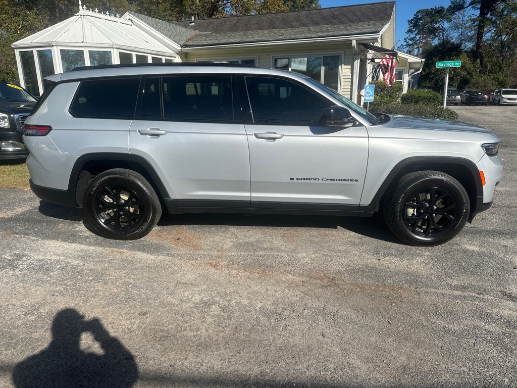 2024 Jeep Grand Cherokee Image 6