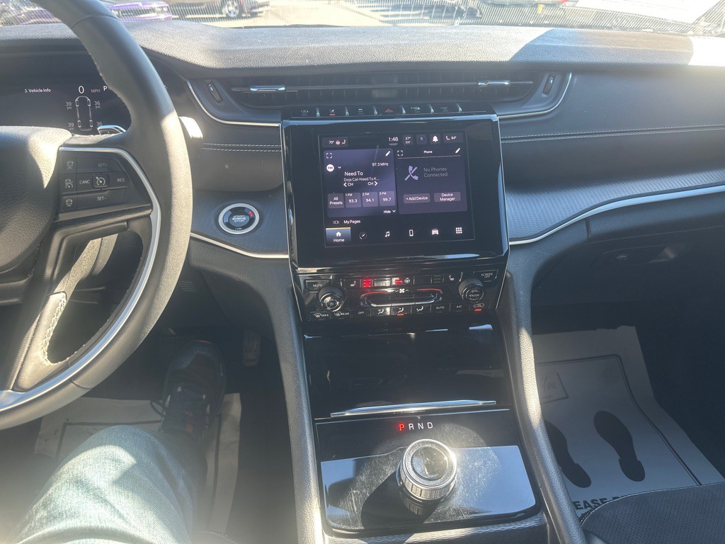 2024 Jeep Grand Cherokee Image 10