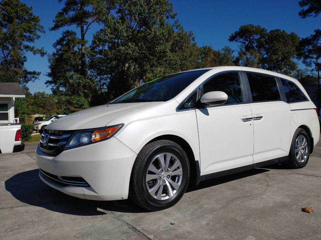 2016 Honda Odyssey Image 2