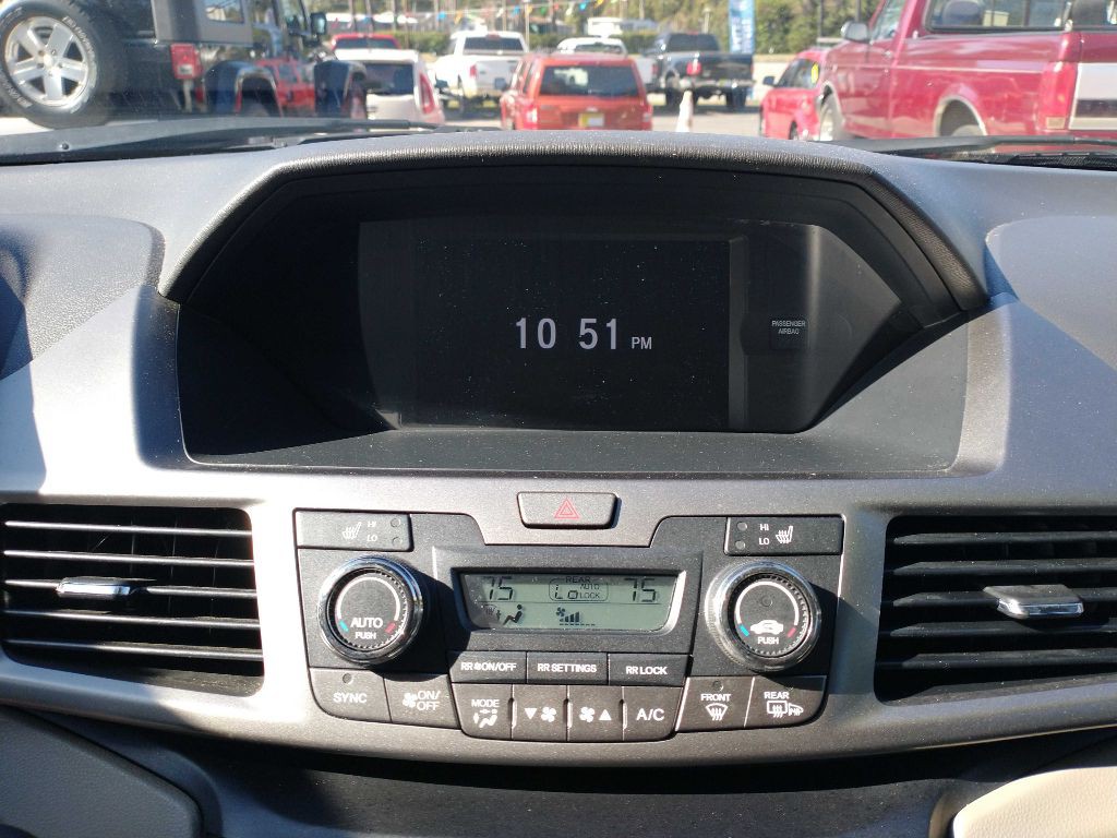 2016 Honda Odyssey Image 14