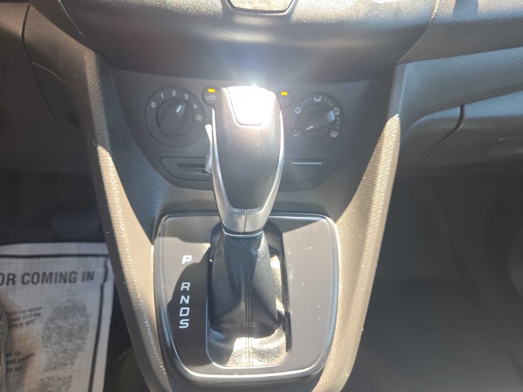 2016 Ford Transit Connect Image 17