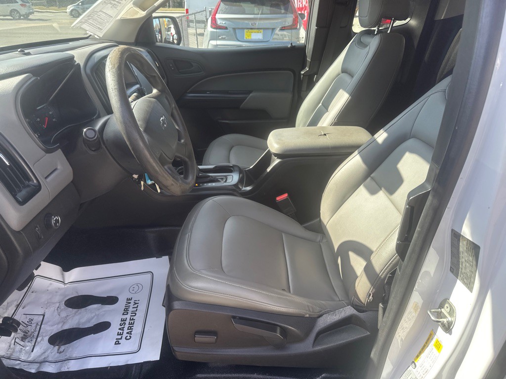 2016 Chevrolet Colorado Image 11