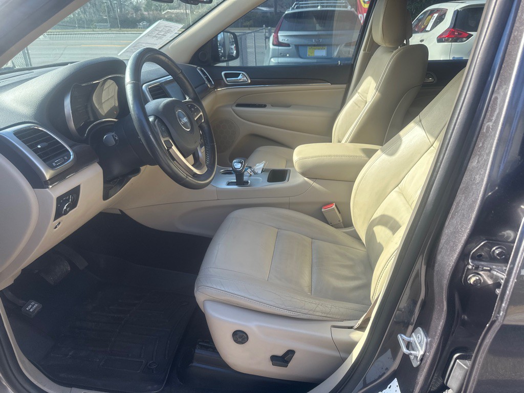 2015 Jeep Grand Cherokee Image 11