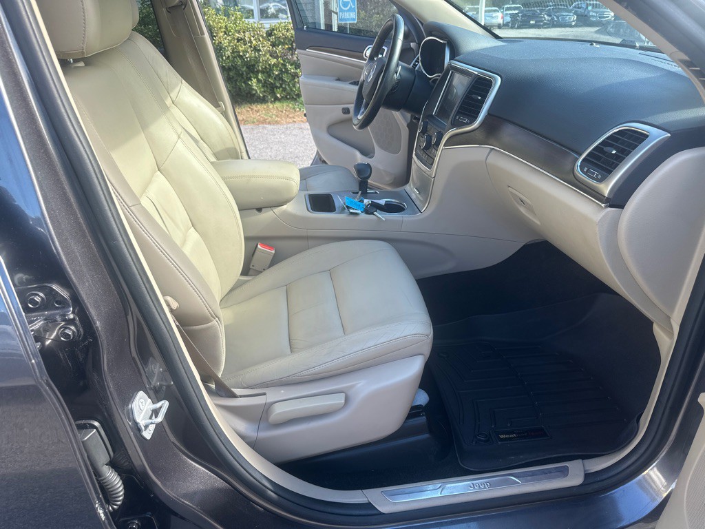 2015 Jeep Grand Cherokee Image 15