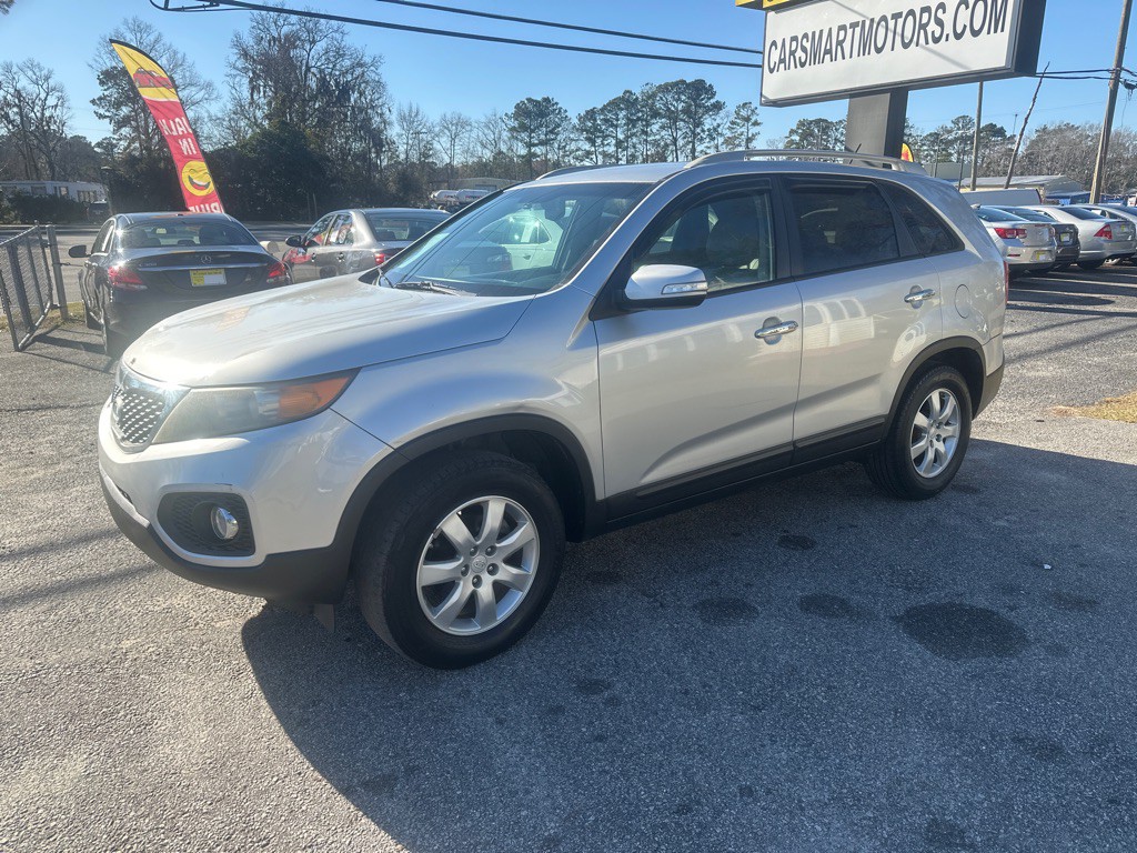 2011 Kia Sorento Image 1
