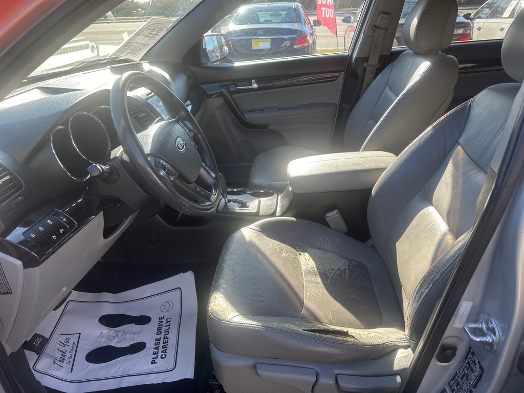2011 Kia Sorento Image 11