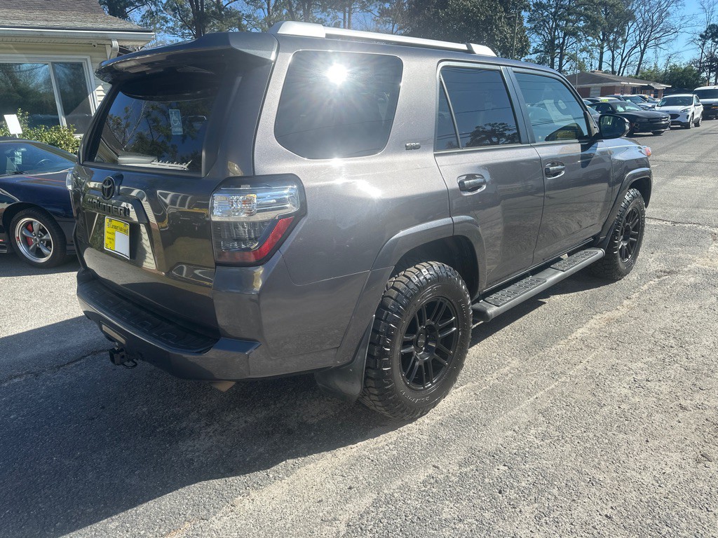 2018 Toyota 4Runner Image 5