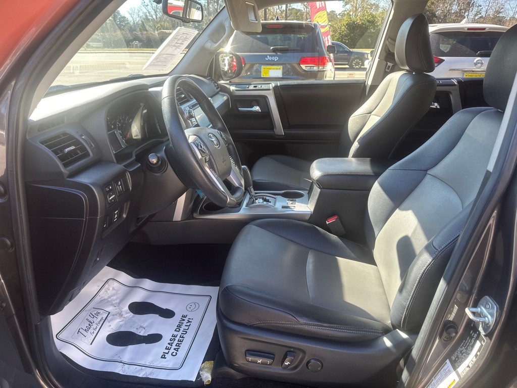 2018 Toyota 4Runner Image 11