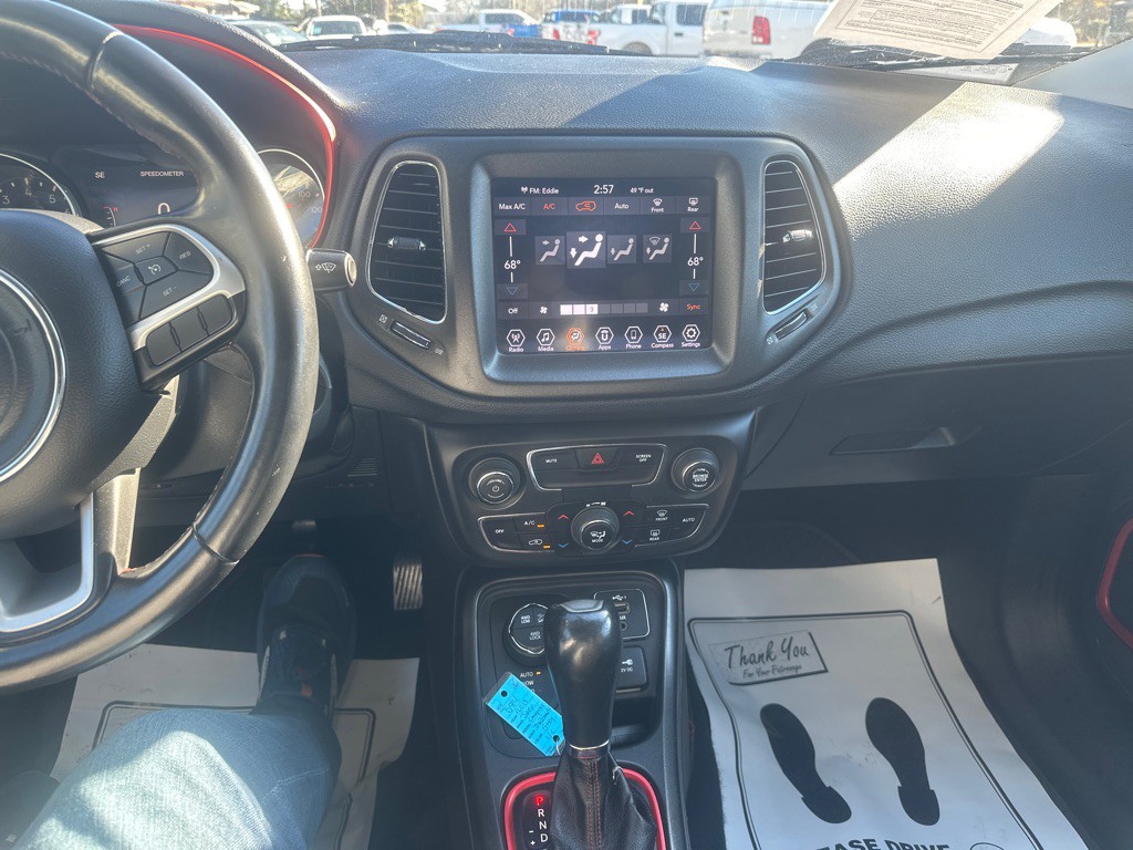 2019 Jeep Compass Image 10