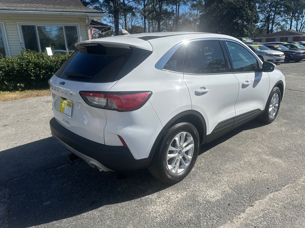 2021 Ford Escape Image 5