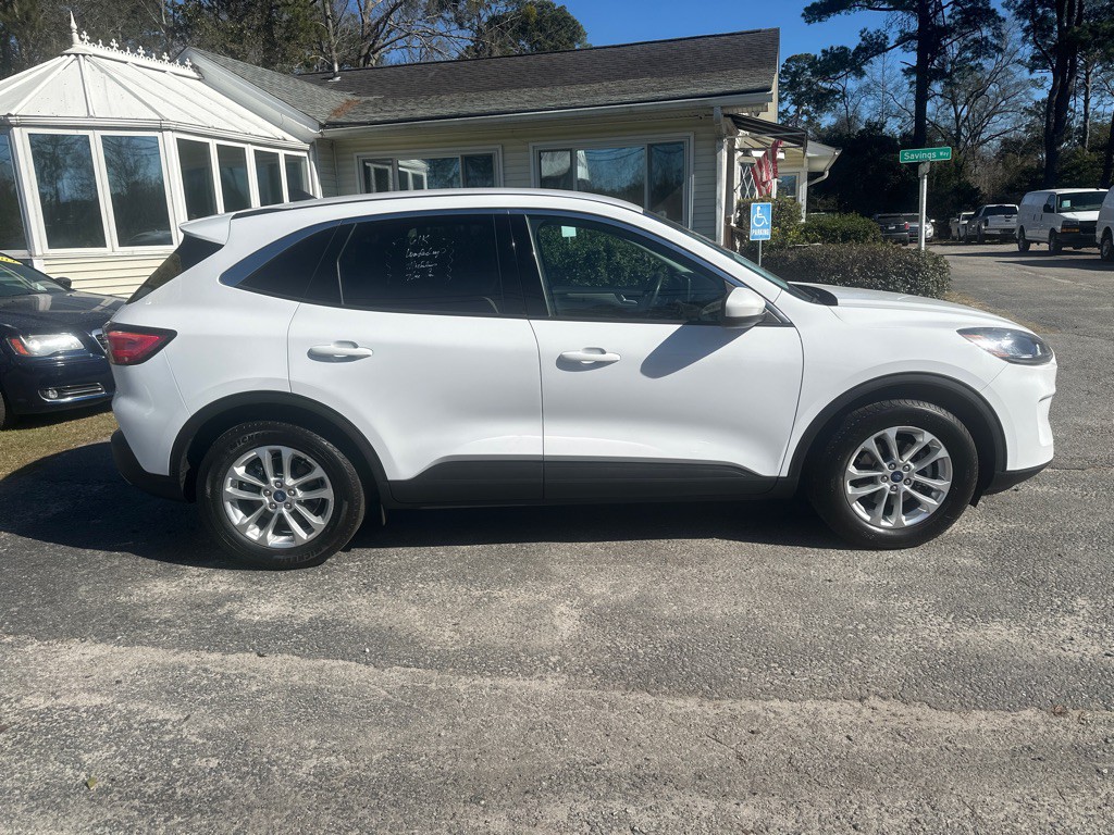 2021 Ford Escape Image 6