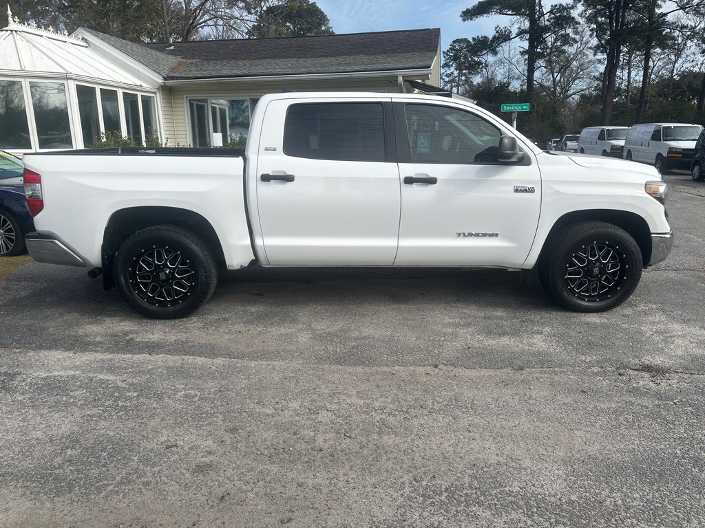 2021 Toyota Tundra Image 6