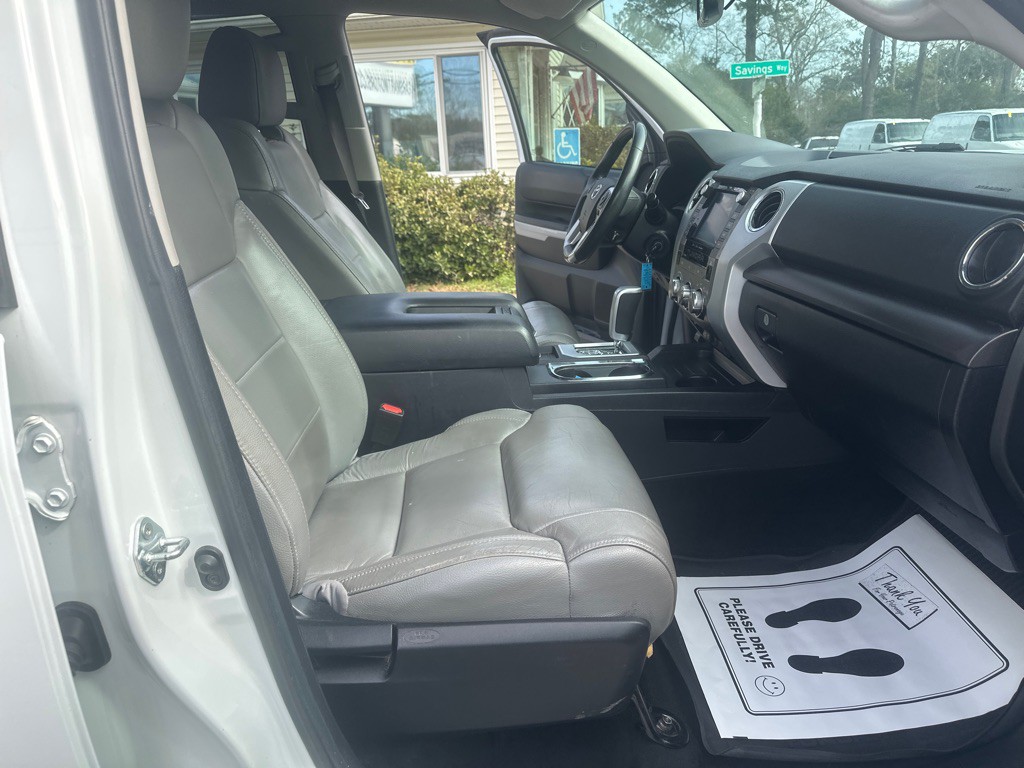 2021 Toyota Tundra Image 15
