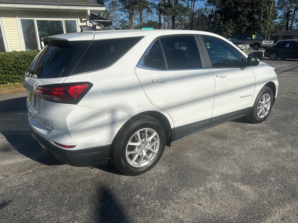 2023 Chevrolet Equinox Image 5