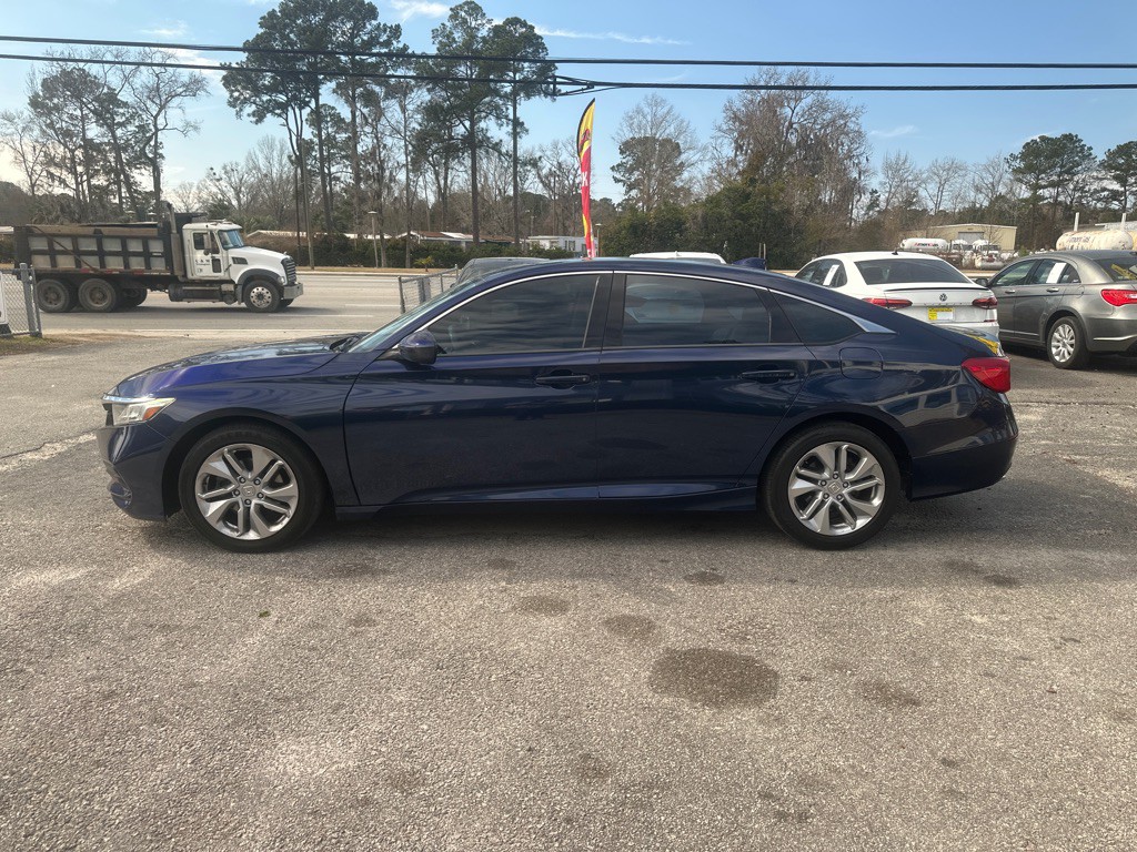 2020 Honda Accord Image 2