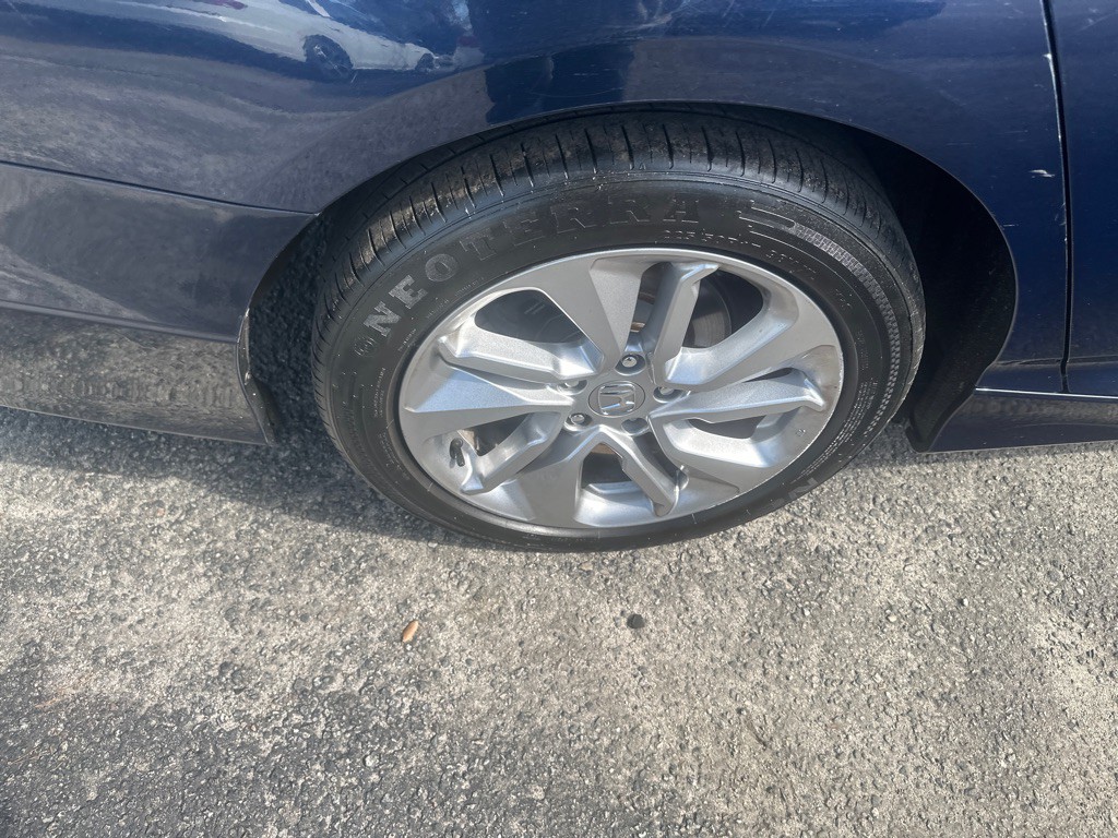 2020 Honda Accord Image 19