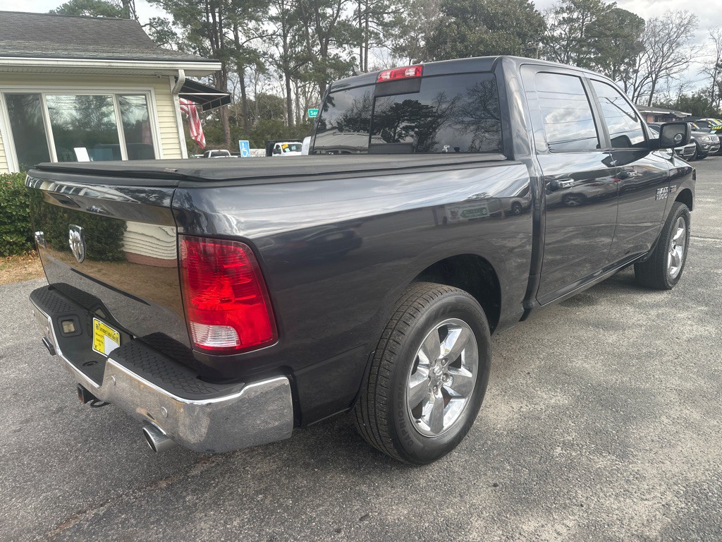 2015 RAM 1500 Image 5