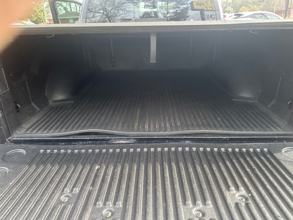 2015 RAM 1500 Image 13