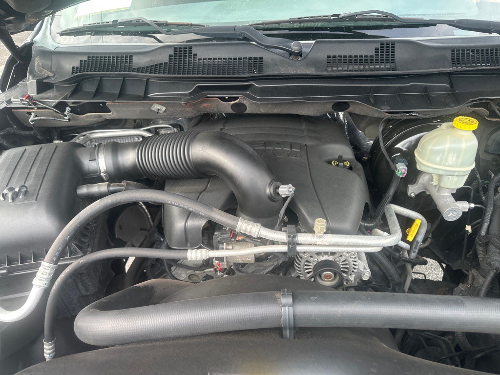 2015 RAM 1500 Image 16