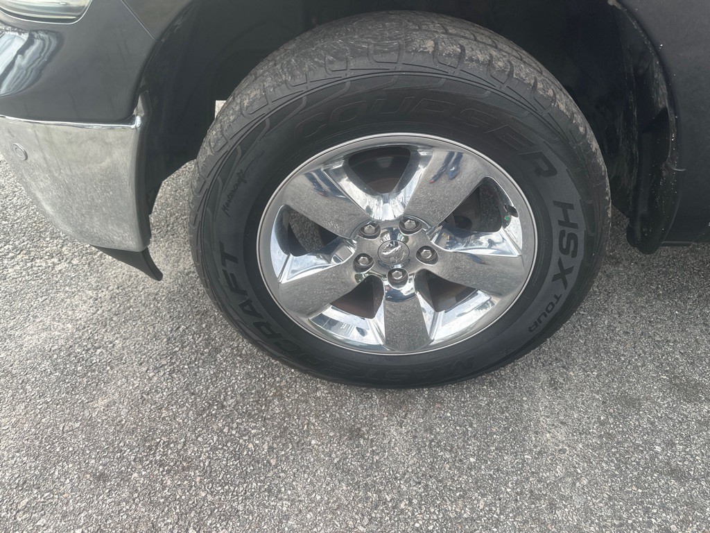 2015 RAM 1500 Image 17