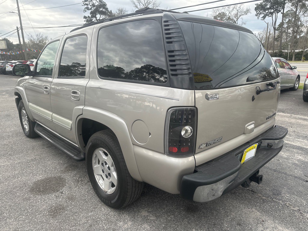 2005 Chevrolet Tahoe Image 3
