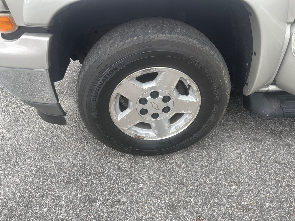 2005 Chevrolet Tahoe Image 19