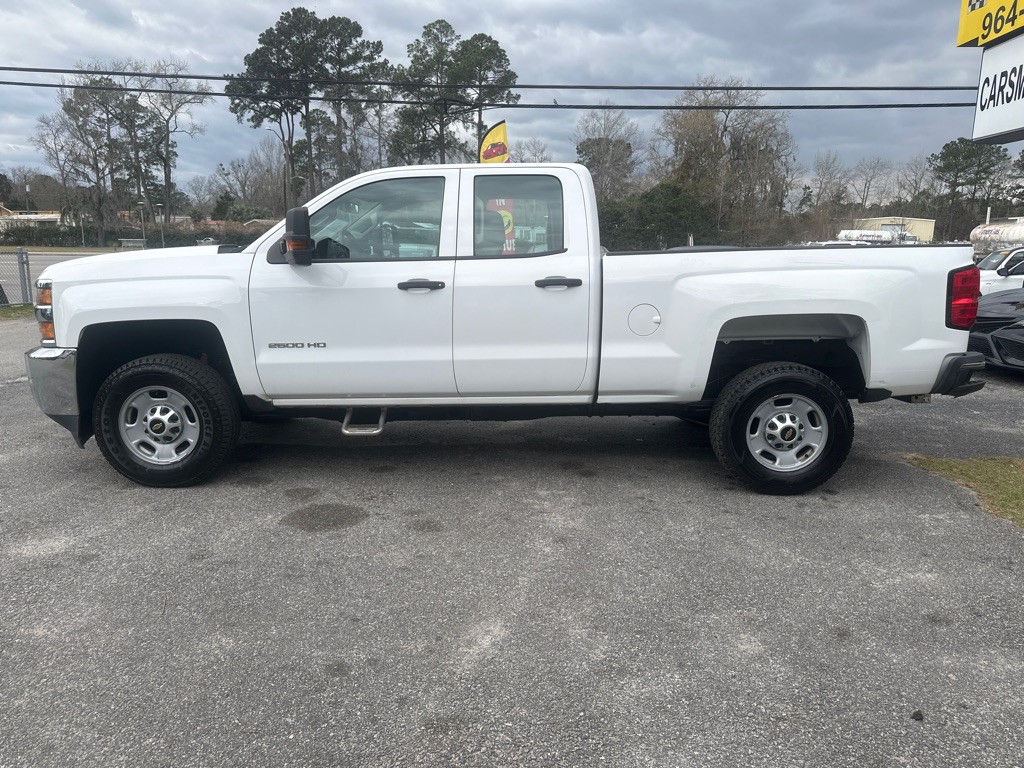 2018 Chevrolet Silverado 1500 Image 2