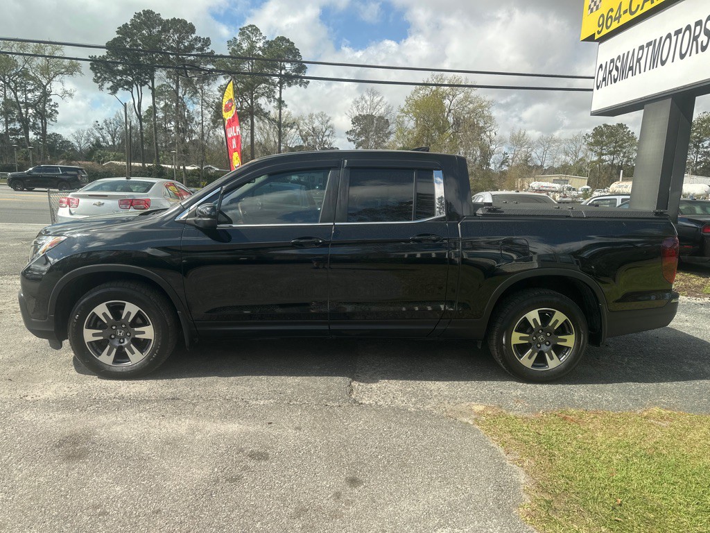 2019 Honda Ridgeline Image 2