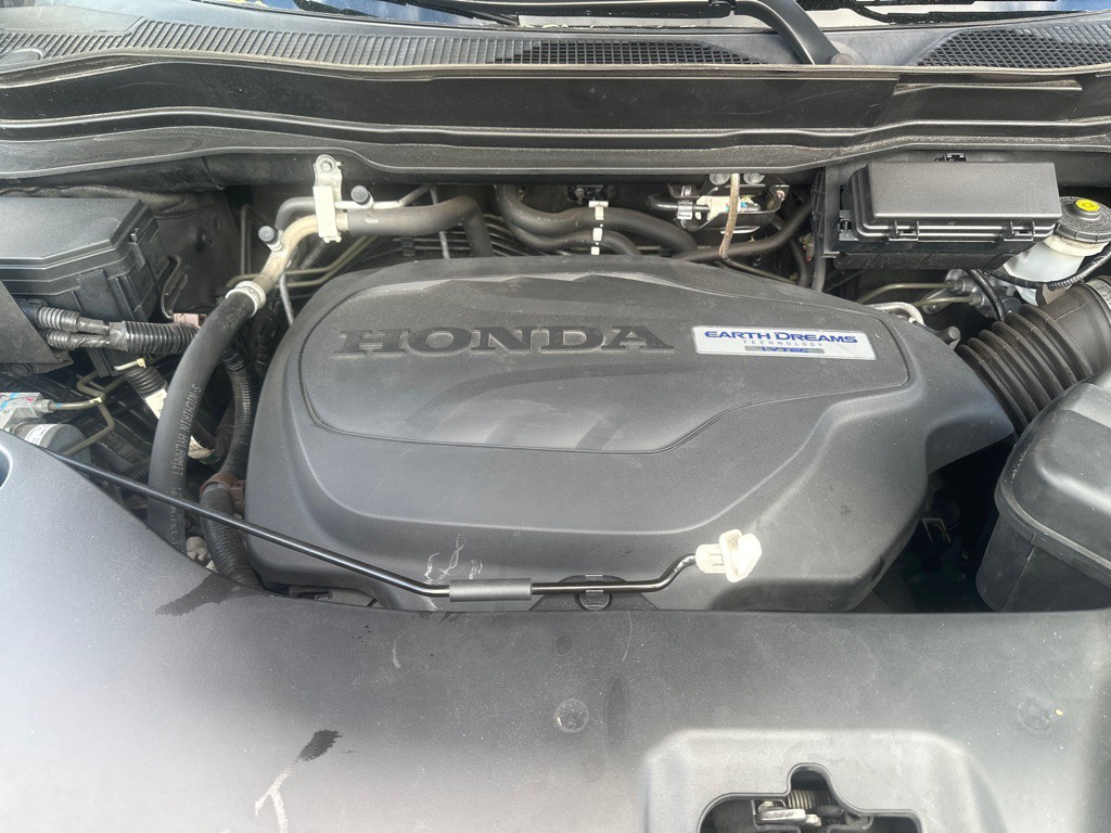 2019 Honda Ridgeline Image 16