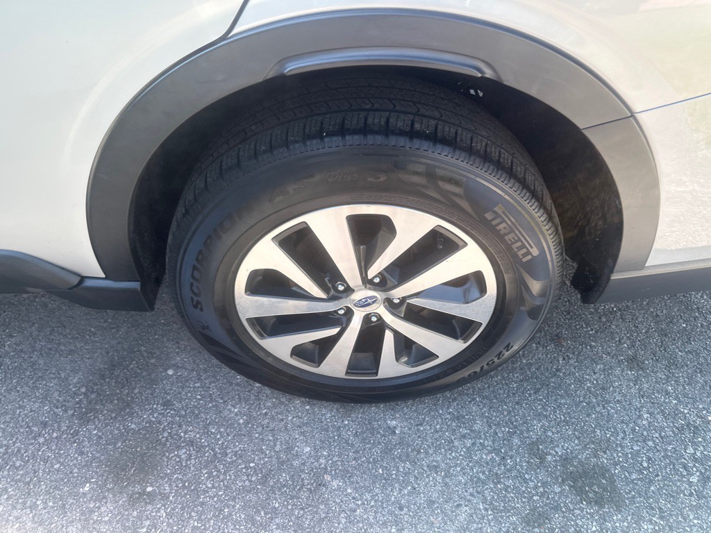 2022 Subaru Outback Image 18