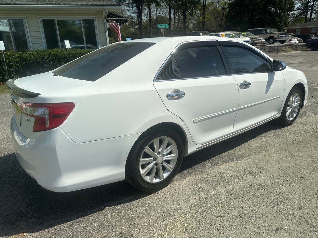 2012 Toyota Camry Image 5