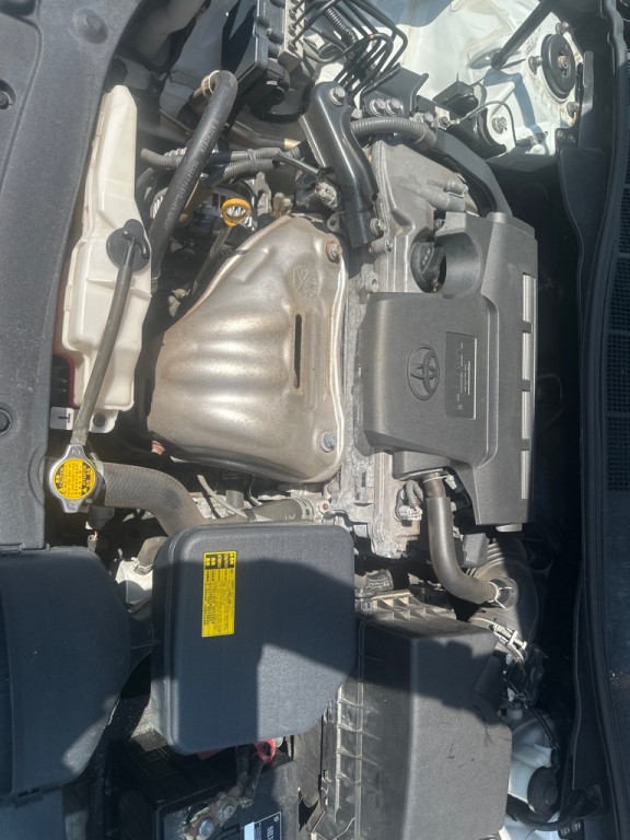 2012 Toyota Camry Image 16