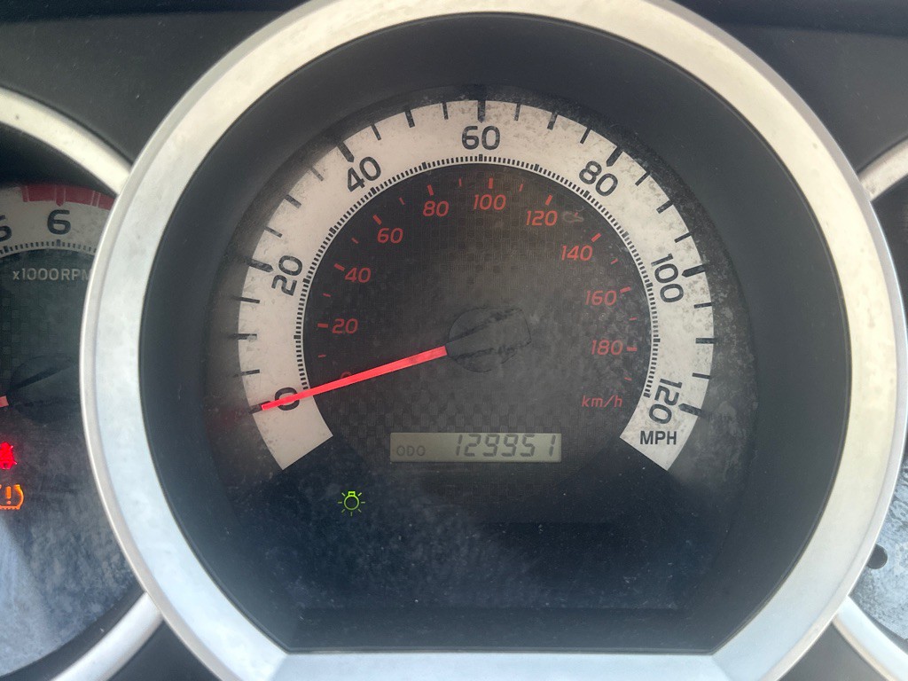 2014 Toyota Tacoma Image 9