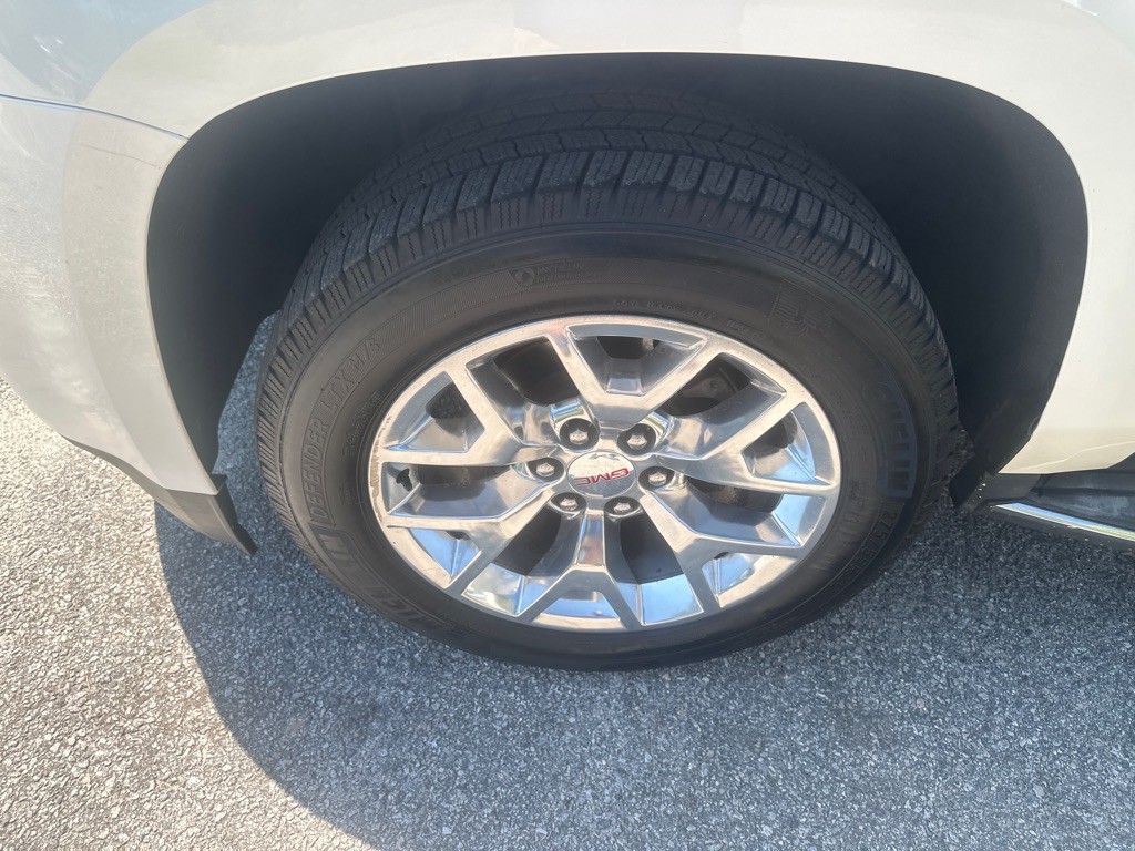 2015 GMC Yukon Image 19