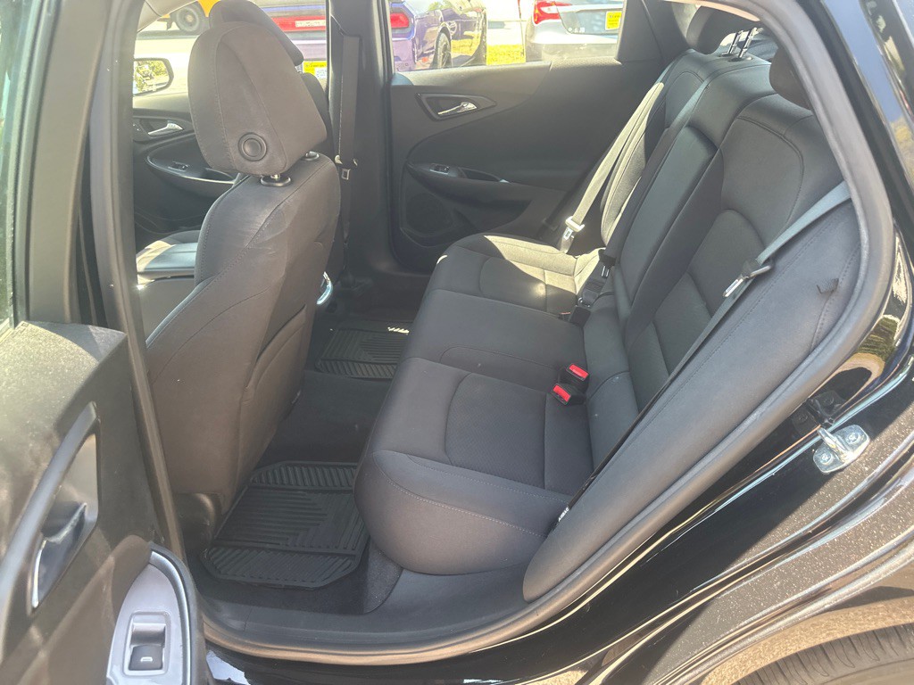 2022 Chevrolet Malibu Image 12