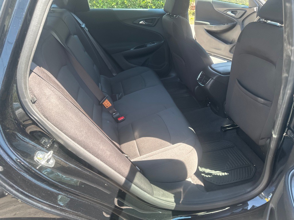 2022 Chevrolet Malibu Image 14