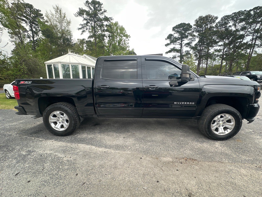 2017 Chevrolet Silverado 1500 Image 6